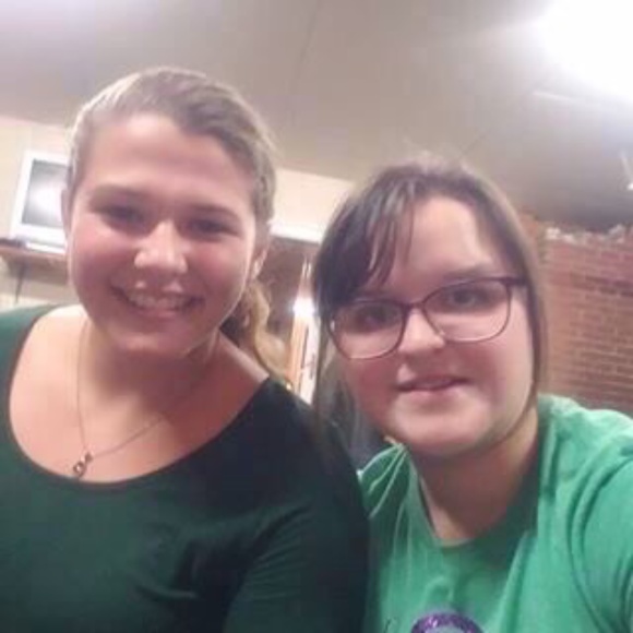 Meet your Posher, Tinley reagan - Picture 8 of 16